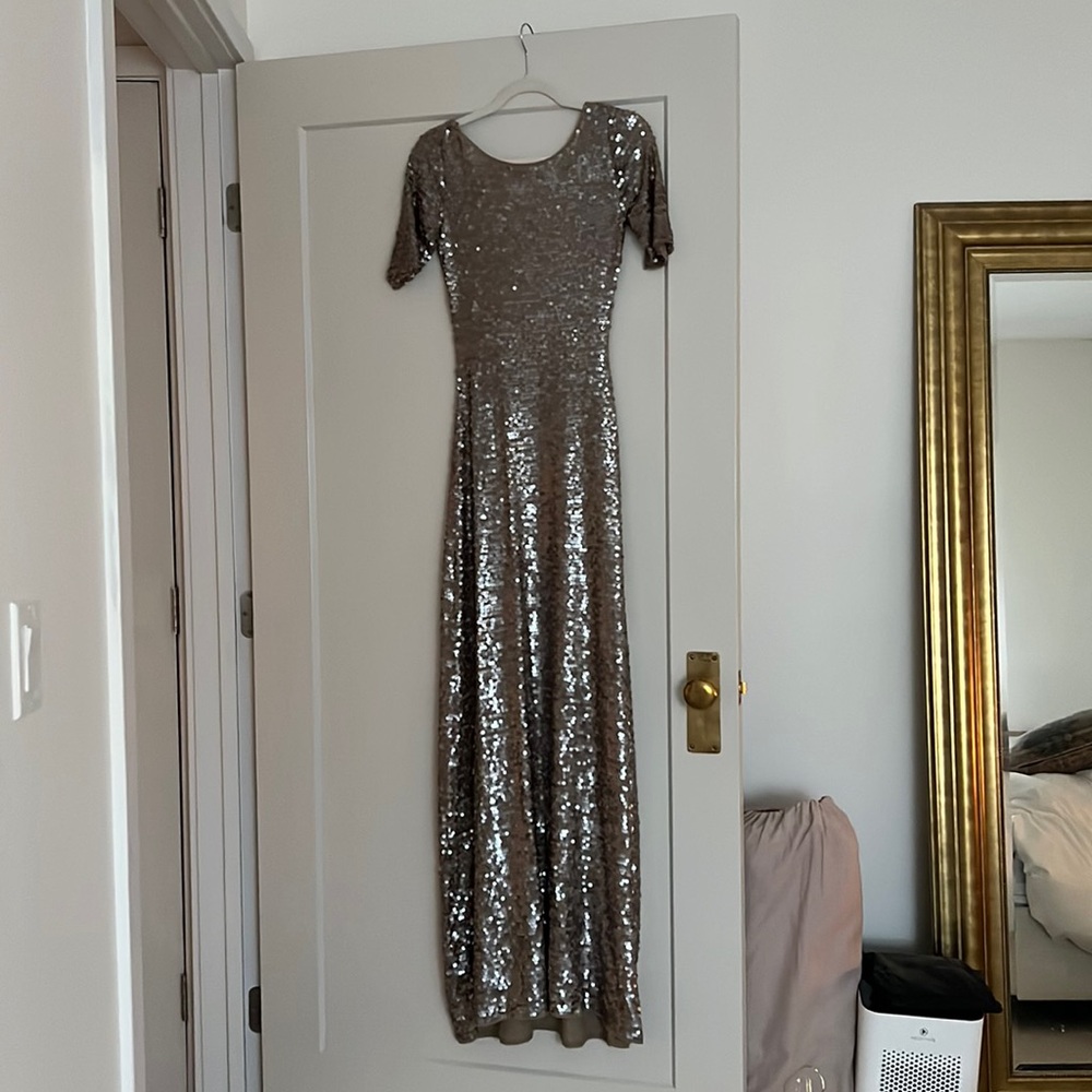 BCBG Max Azria XS champagne sequins gown